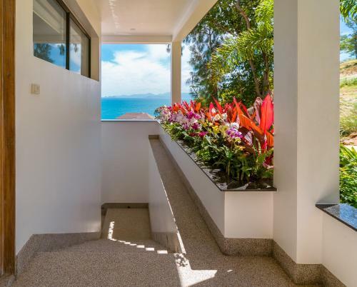 Fabuleuse Villa Aliz�s, Vue Mer Avec V�hicule 4x4