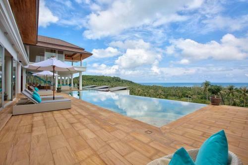5 Bedroom Luxury Sea View Villa Moon