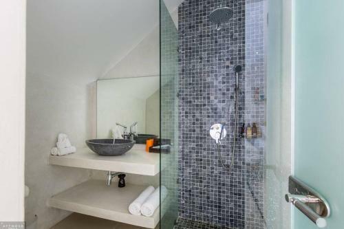5 Bedroom Luxury Sea View Villa Lilac