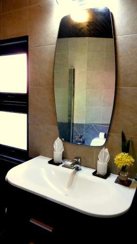Royal Living Koh Samui - Villa 3 - With Jacuzzi On Terrace
