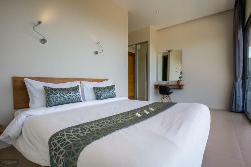 12 Bedroom Luxurious Seaview Villas