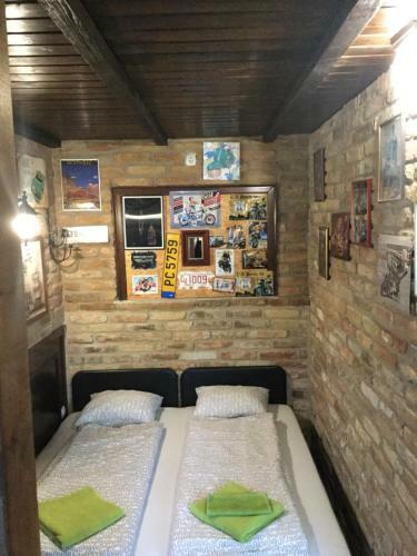 Hostal Old's Car Zimmer & Apartment Vermietung