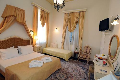 Pyrgos Of Mytilene Hotel