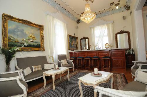 Pyrgos Of Mytilene Hotel