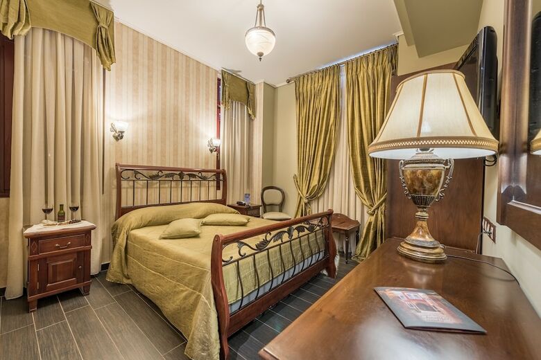Theofilos Paradise Boutique Hotel