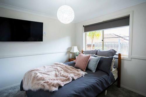 Contractor's Heaven And Entertainer
