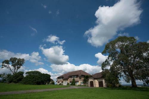 Razorback Holiday House With Incredible Views