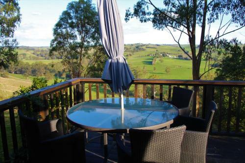 Bimbadeen - Stunning Poowong Valley View