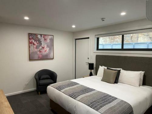 Risdon Brook Hotel