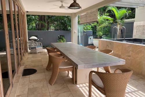 Beachside Villa With Private Lap Pool