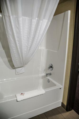 Hotel Comfort Inn & Suites