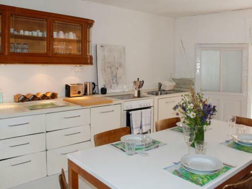 Holiday Home Casa Besazio