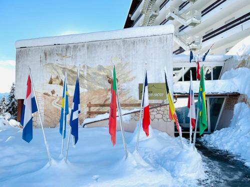 Angelo Aparts Torgon Portes Du Soleil Les Cr�tes