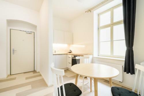 Pilsner Apartments - U Matky Bo?�