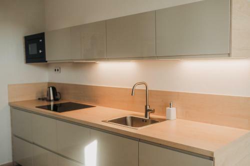 New Equipped Apartment In The City Center