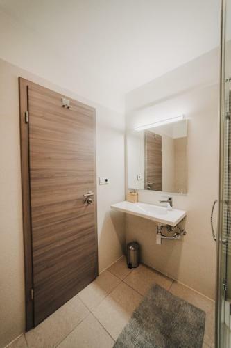 Apartamento Beautiful New Studio, 400m From The Square
