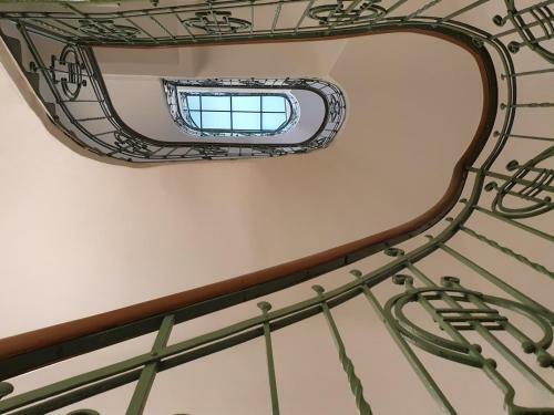 Spacious Luxury Apartment In The City Center