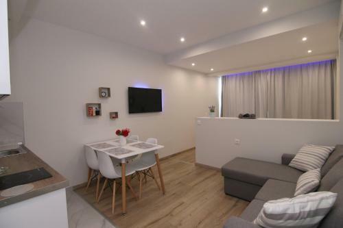 Apartamento Lakones Deluxe Suites