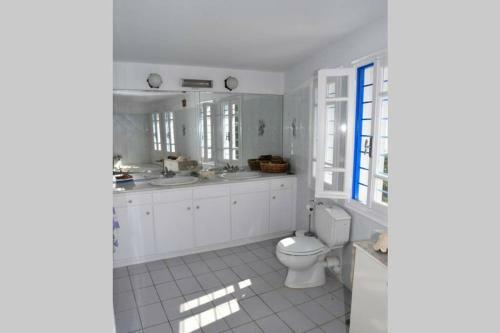Traditional Cycladic House With View In Andros