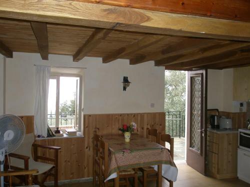 Apartamento Tsorni Hill Cottage