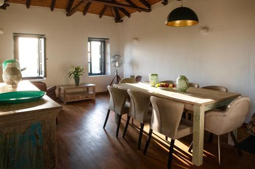 Villa Positivespace Olive Tree