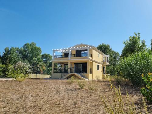 Villa Pied Dans L'eau