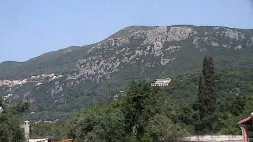 Apartamento Skampous Family