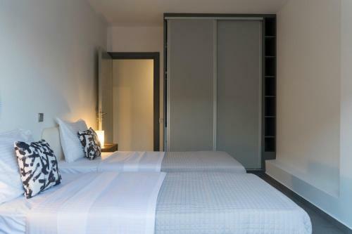 Apartamento The H Experience - The Blue Lounge With Swimming Pool