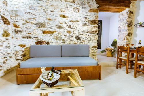 Traditional Apartments Elafos