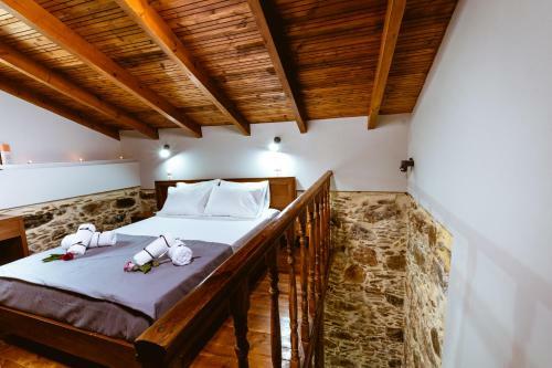 Villa Ellafos Traditional Living