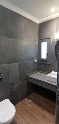 Hostal Riverbed Traditional Guest House