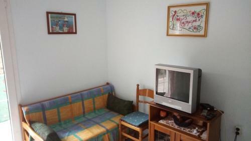 Big Apartment Near Olympus Mountain