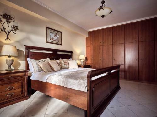 Lithakia Balcony Villa