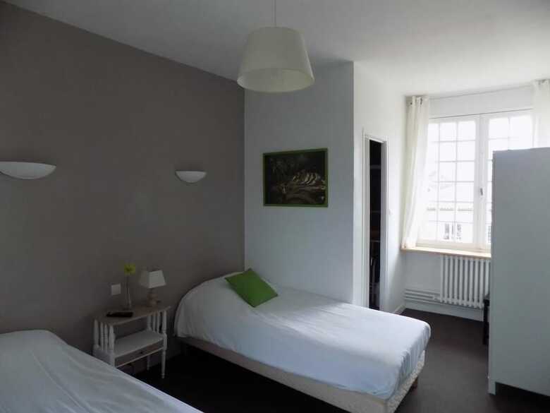 Hotel Les Vieux Acacias