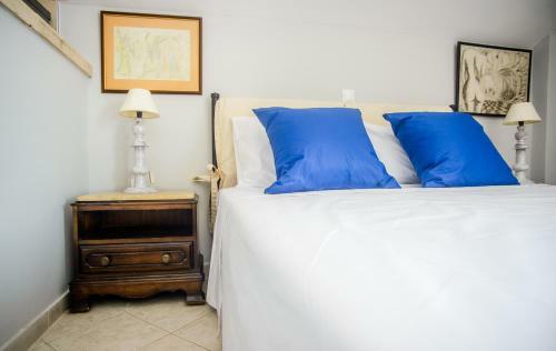 Xenia Ionis Luxury Apartments
