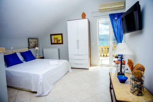 Xenia Ionis Luxury Apartments