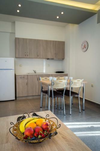 Studios & Apartments Elisabeta