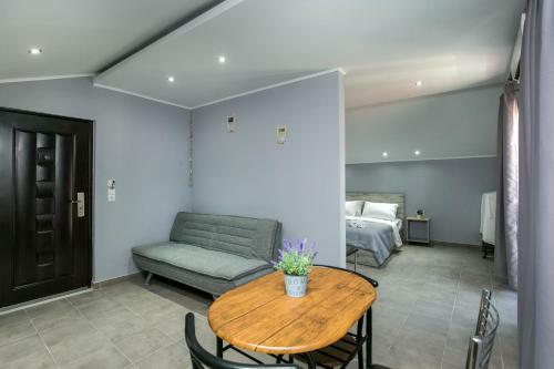 Aliki's Apartment