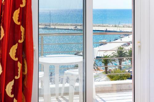 Hotel Papageorgiou