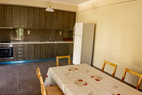 Tsoutsis Apartments