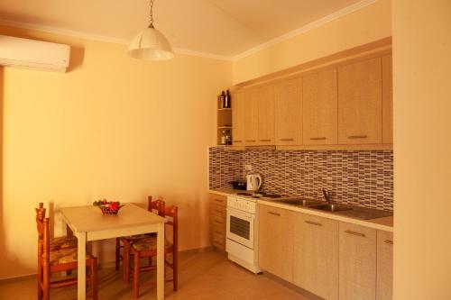 Tsoutsis Apartments