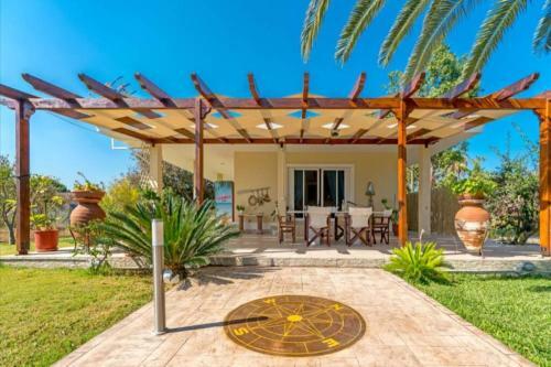 Villa Maria?s Mansion 3 M From The Sea