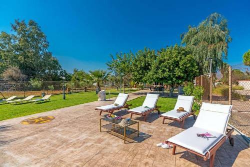 Villa Maria?s Mansion 3 M From The Sea