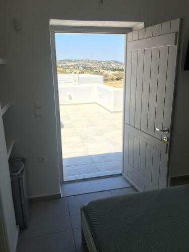 Apartamento Newly Built 15sqm Flat With Sea View & Access To Shared Pool