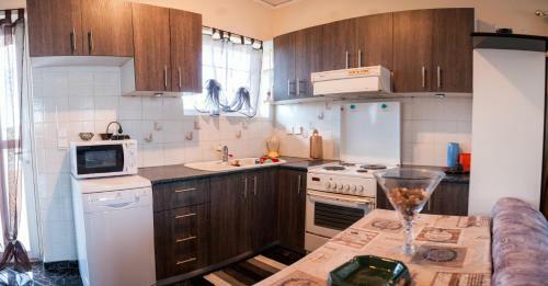 Apartamento Royal Artemis Beach, Athens, Airport