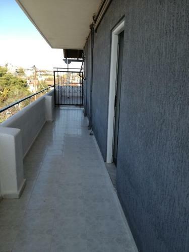 Seven Seas Apartments