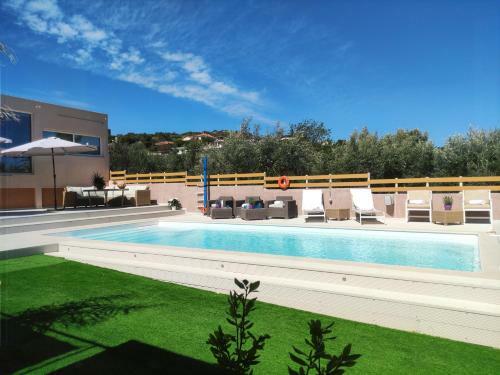 Modular Bungalows Vravrona Artemis Greece