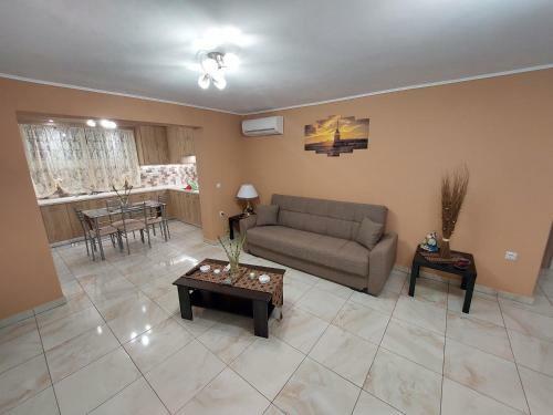 Litsa Galaxy Apartment