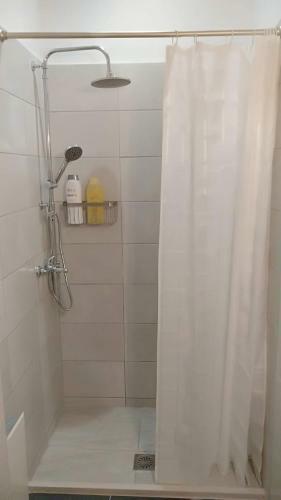 Apartamento Luxurious Studio, Near Athens Airport
