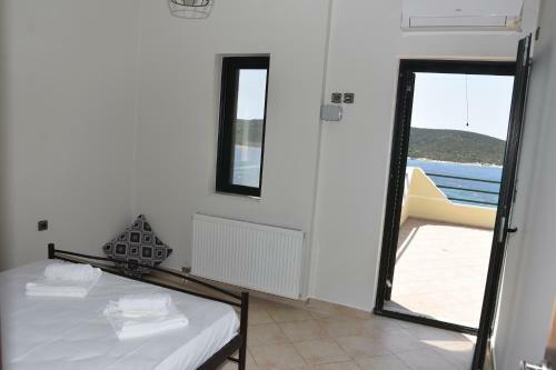 Megali Ammos Maisonette & Studio